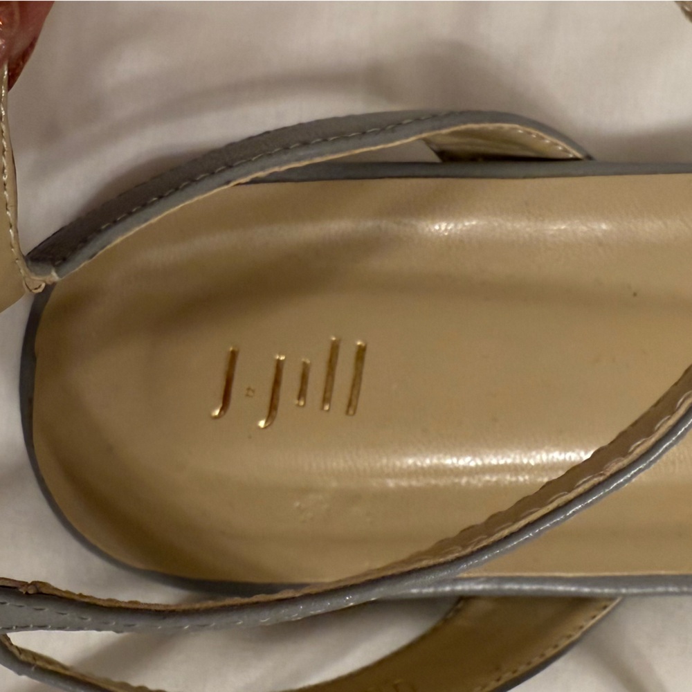 J. Jill Gray Leather Women's Sandals - Picture 3 of 5